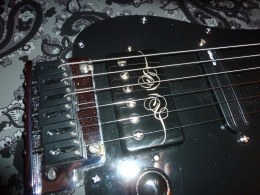 Black Paisley Head Gravur
